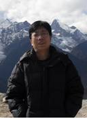 '>       </center>      <p> 　　楊彥陽(yáng)，北京科技大學(xué)工學(xué)碩士，現(xiàn)任Teleopti中國(guó)區(qū)高級(jí)咨詢顧問(wèn)。<br />        <br />        　　楊先生是國(guó)內(nèi)最早一批從事WFM（勞動(dòng)力資源管理）/ WFO（勞動(dòng)力資源優(yōu)化）的資深咨詢顧問(wèn)。曾為多家電信、銀行、企業(yè)進(jìn)行WFM / WFO方案的設(shè)計(jì)與實(shí)施，并進(jìn)行咨詢優(yōu)化服務(wù)。在CTI         Forum，客戶世界(CCMW) 等媒體發(fā)表多篇有關(guān)WFM的專業(yè)文章。 </p>      <p align=